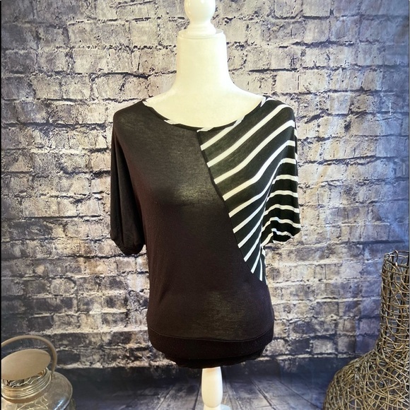 Tops - WOMEN’S Striped Black And White Pullover Blouse S